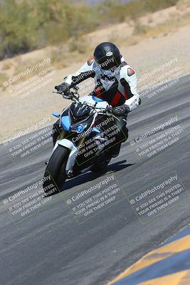 media/Mar-24-2025-Moto Forza (Mon) [[57ce5c5cff]]/3-Beginner Group/Session 3 (Turn 6 Inside)/